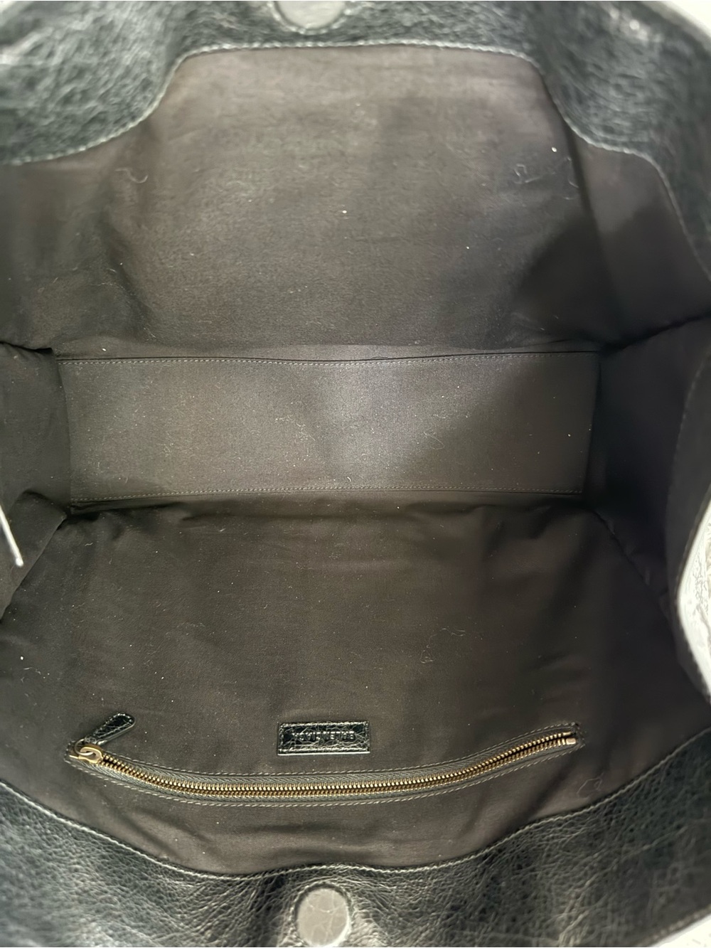 BALENCIAGA Le City Tote Bag Crinkled Black Leather - Picture 6 of 7